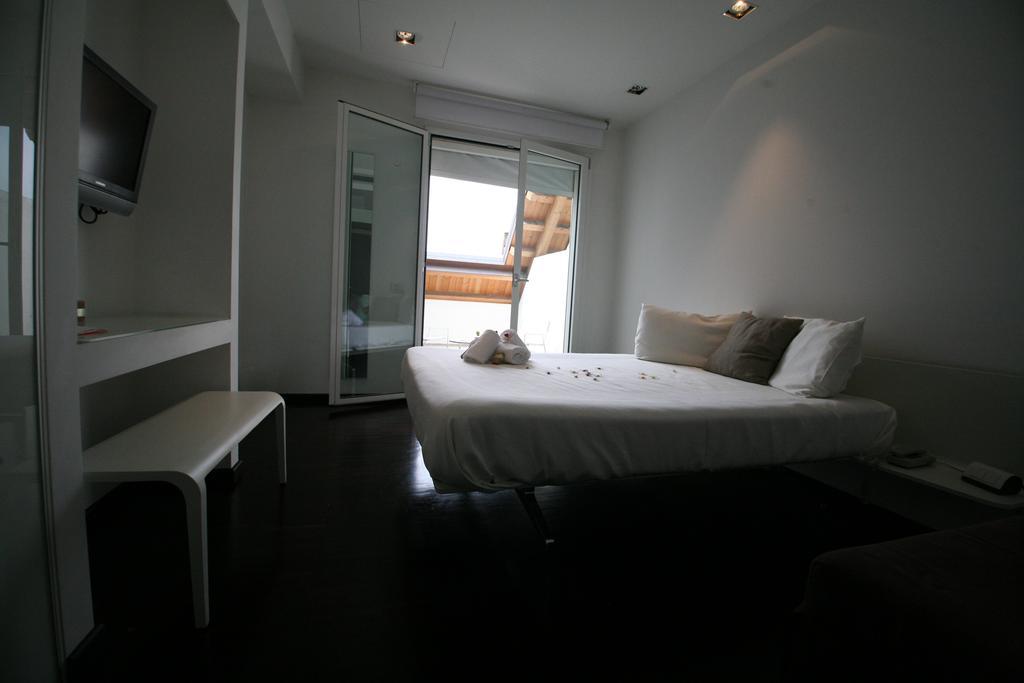 15.92 Hotel Cazzago  Bagian luar foto