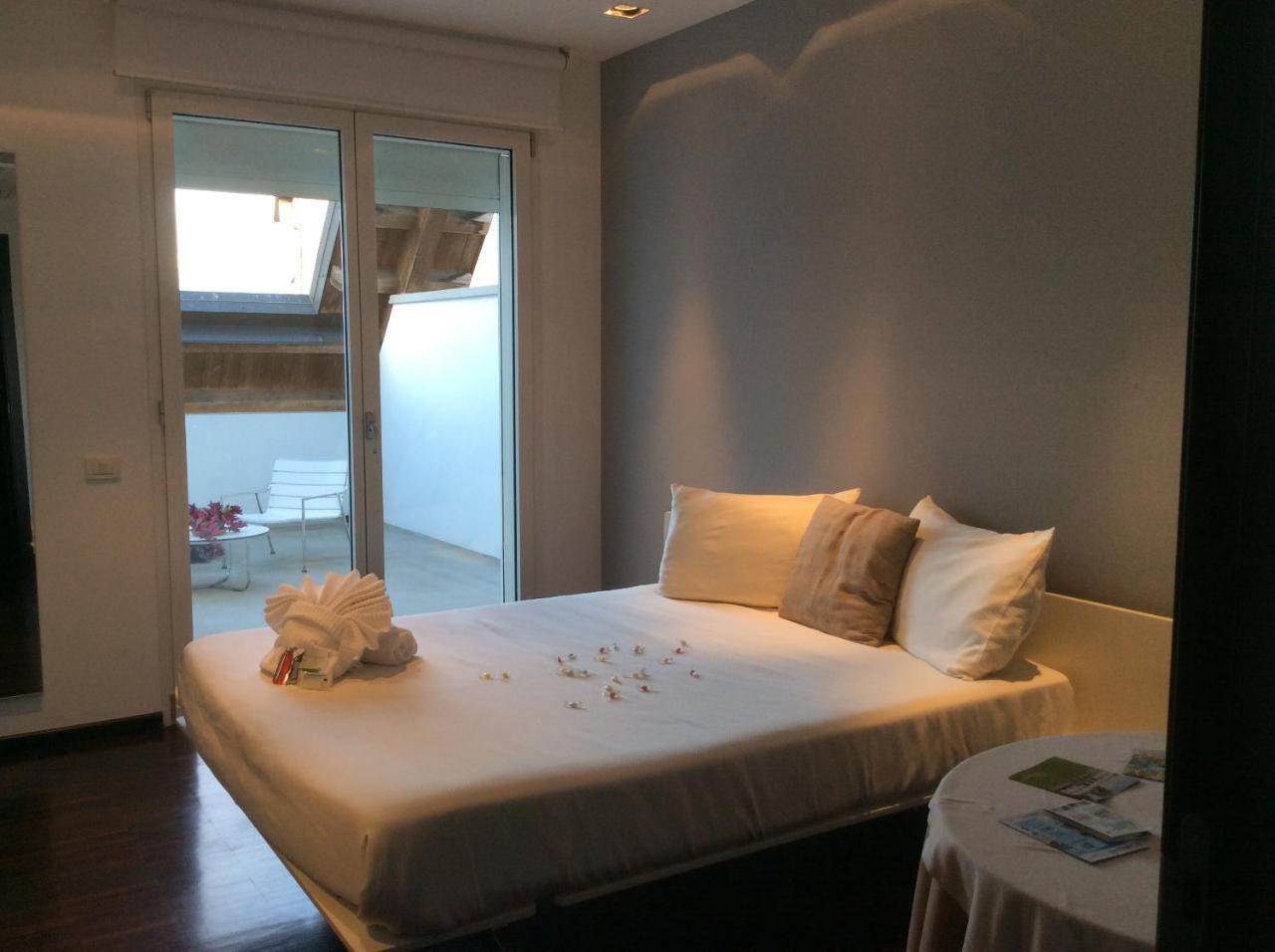 15.92 Hotel Cazzago  Bagian luar foto